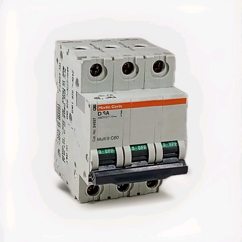 Merlin Gerin D 8A Multi9 60 240v 8A 3-Pole Circuit Breaker