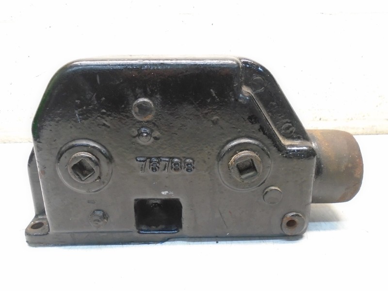 ZZ3a Mercruiser V8 Exhaust Elbow Riser 76667A3 76788