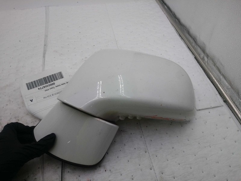 2008 KIA RONDO Left Door Mirror Assembly WHITE OEM 44018 128K Miles