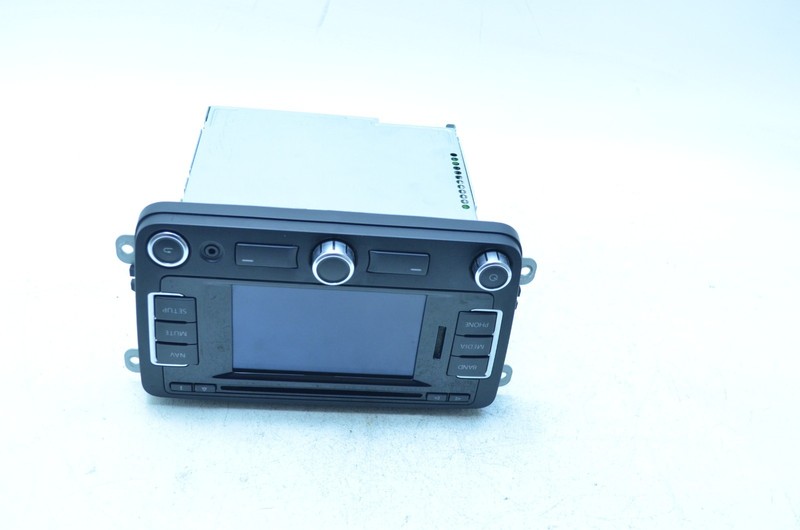 12-16 VOLKSWAGEN BEETLE AM FM RADIO RECEIVER CD PLAYER OEM