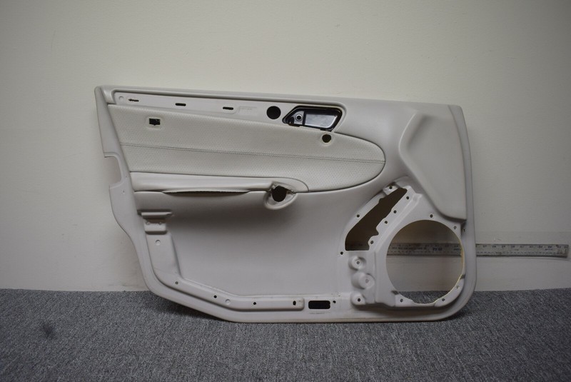 2005-2007 MERCEDES BENZ C CLASS C230 LEFT DRIVER SIDE INTERIOR DOOR FACTORY OEM