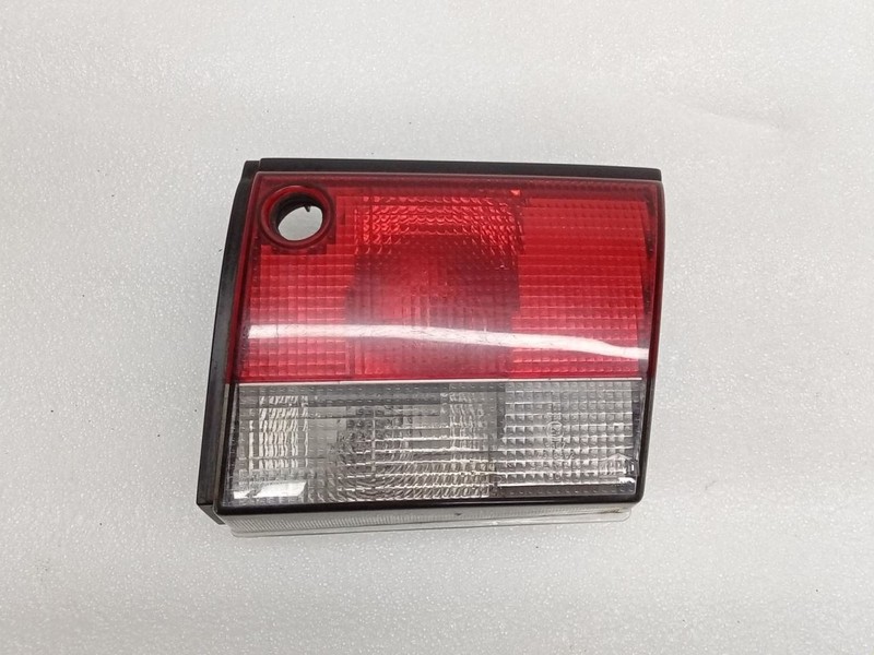 Passenger Right Tail Light Hatchback Lid Mounted Fits 94-98 SAAB 900 60219