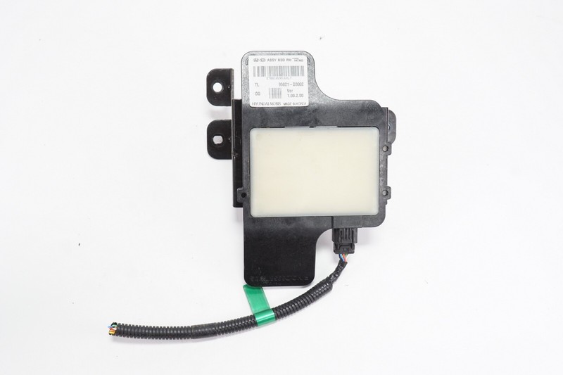 HYUNDAI TUCSON Rear Right RH Blind Spot Radar Module OEM 2017 2018