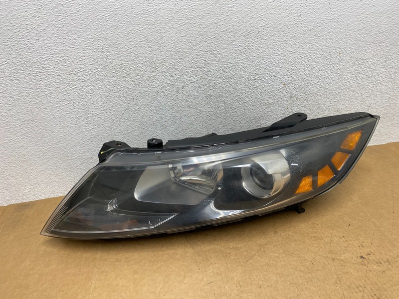2011-2013 Kia Optima Left Driver LH Side Headlight Halogen AE2999 DW