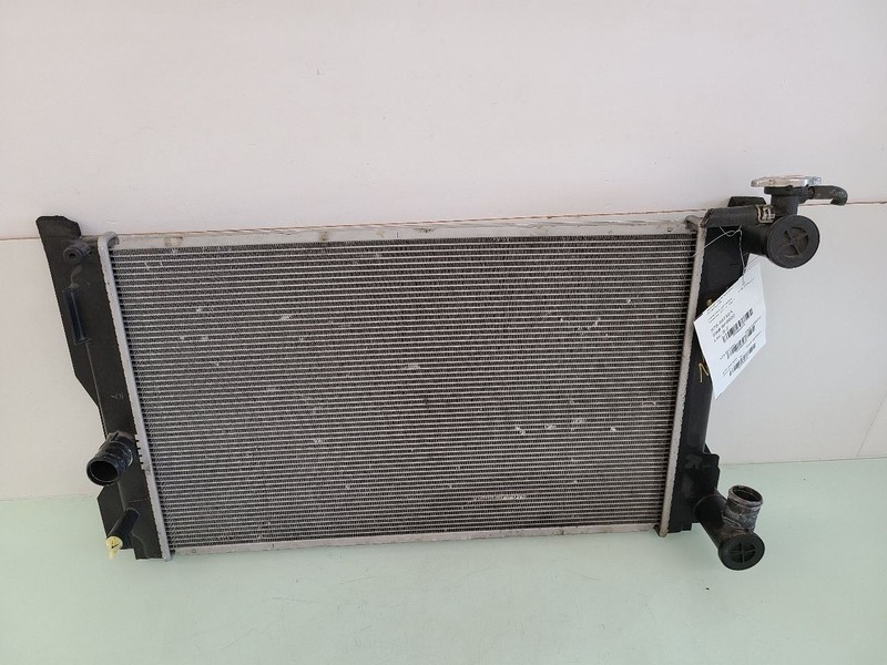 Radiator Sedan Fits 14-19 COROLLA 588833