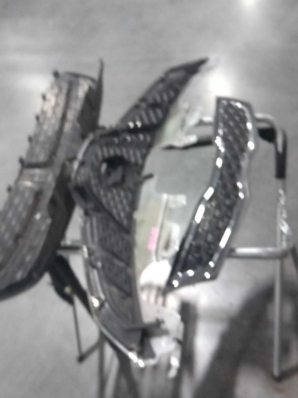 2014 Nissan Murano OEM Blue Front Grille 623101SZ0A - Used, 127K Miles