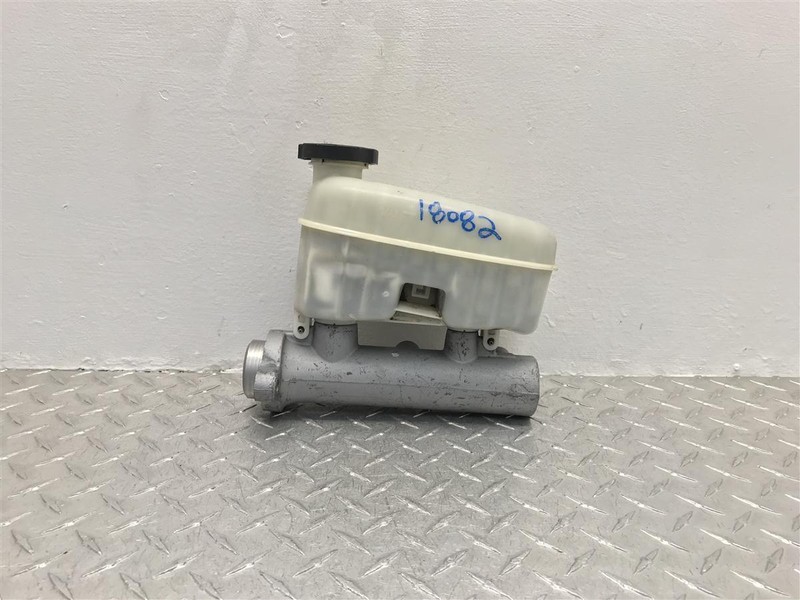 2003-2007 SILVERADO SIERRA 1500 BRAKE BOOSTER MASTER CYLINDER OEM 18047527
