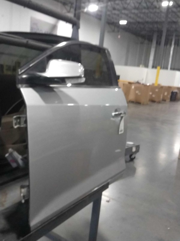 2015 Buick LaCrosse Left Front Door Silver 4DR SED 129K Miles OEM Part
