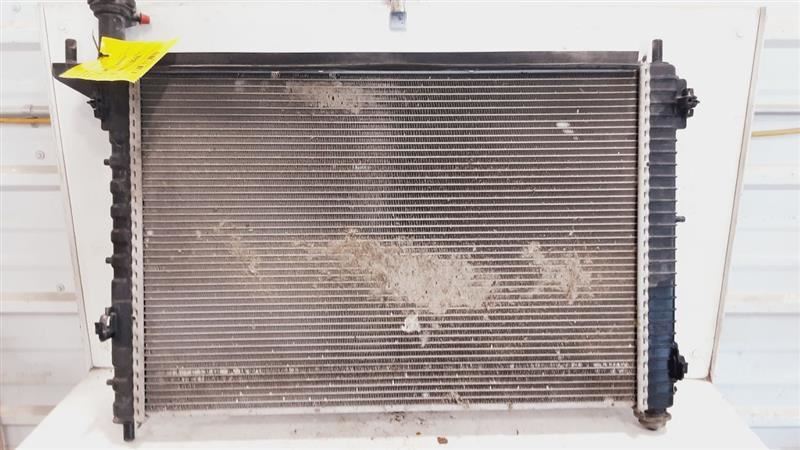 2008-2017 Buick ENCLAVE Radiator AT w/Heavy Duty Cooling Opt V08