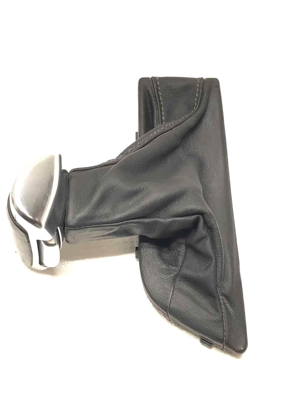 2017 CT6 Black Automatic Shifter knob W/ Leather Boot Part# 84143544