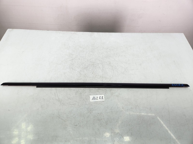 ✅ 18-21 OEM Audi S4 B9 Rear Right Passenger Side Door Window Belt Molding 7k