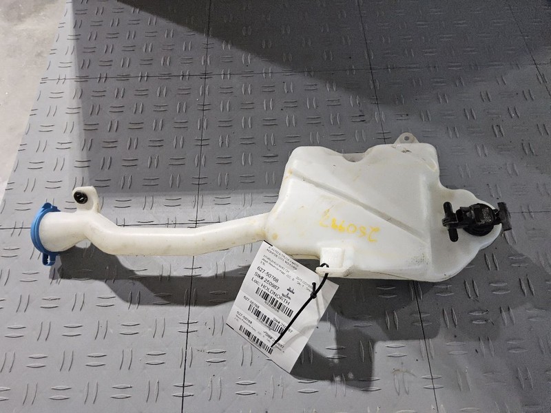 Wash Reservoir US Market Fits 11-17 ODYSSEY 3525588