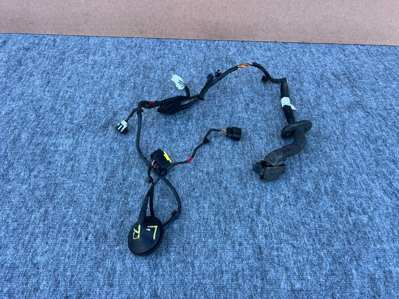 GENESIS GV70 2022-2026 OEM FRONT LEFT DRIVER DOOR WIRE WIRING HARNESS