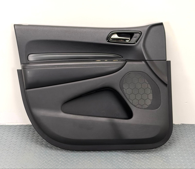 ✅ 2021-2022 DODGE DURANGO GT OEM FRONT LEFT DRIVER SIDE INTERIOR DOOR TRIM PANEL