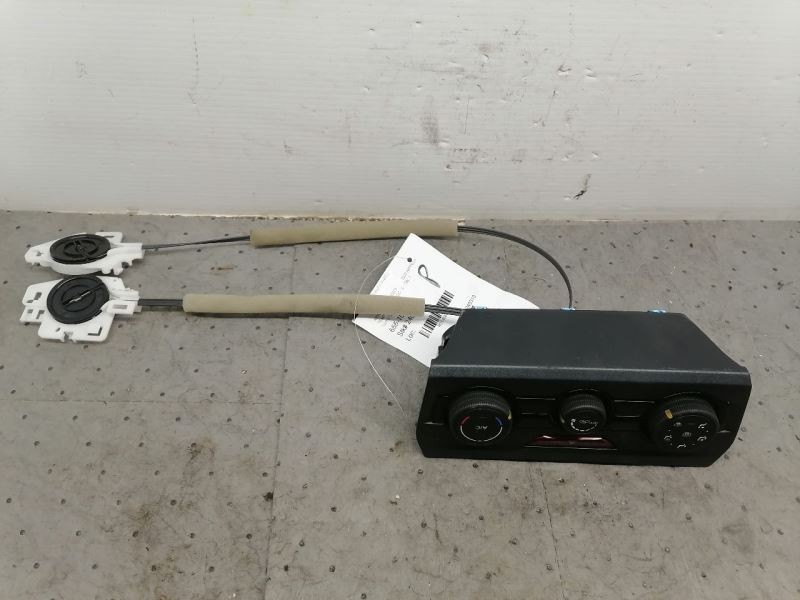 Temperature Control Manual Temperature Control Fits 17-19 IMPREZA 1456877