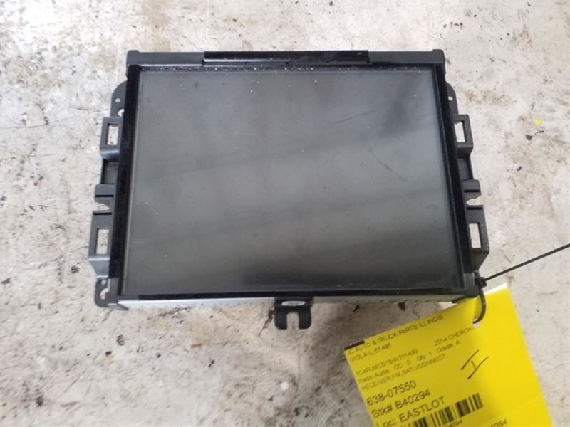 2014 Jeep Cherokee Radio Receiver 8.4" Display Screen w/o Navigation ID RA3