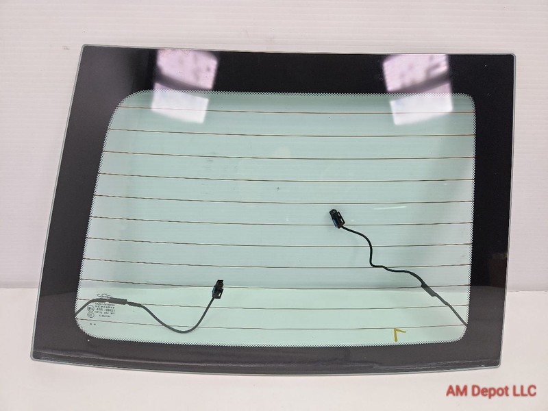 2008 Mini Cooper S R55 Clubman Rear Left Barn Door Window Glass 51317167453