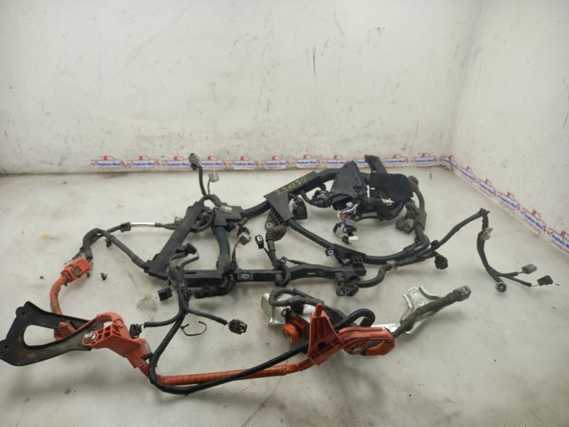 16 17 18 Toyota Prius 1.8L AT Engine Wire Harness 82121-47171