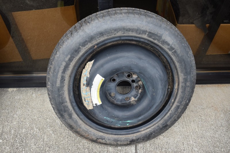 04-12 Infiniti G35 G37 OEM Spare Wheel Tire 145 80 D17 40300-CD207