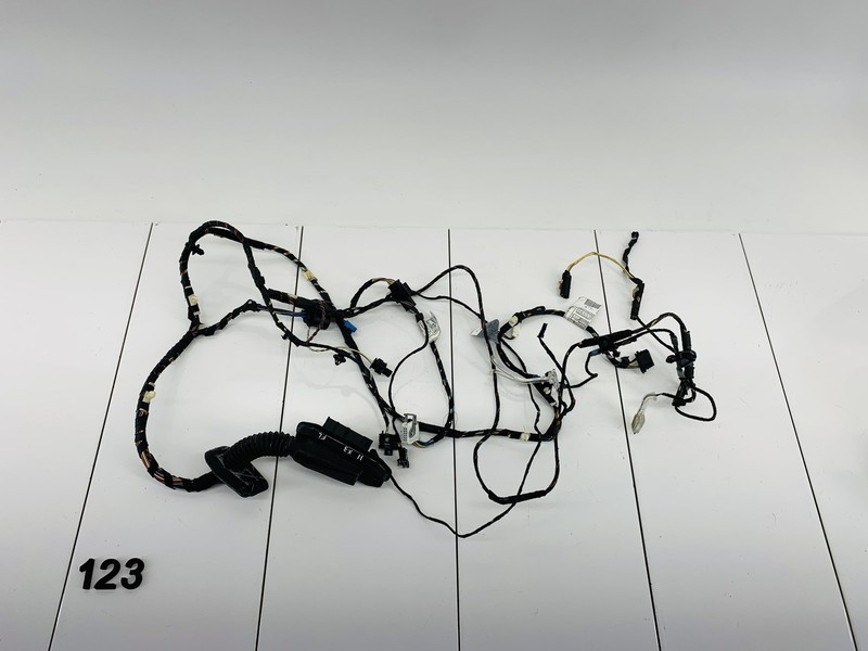 2011 BMW X3 F25 FRONT LEFT DRIVER SIDE DOOR WIRE WIRING HARNESS OEM
