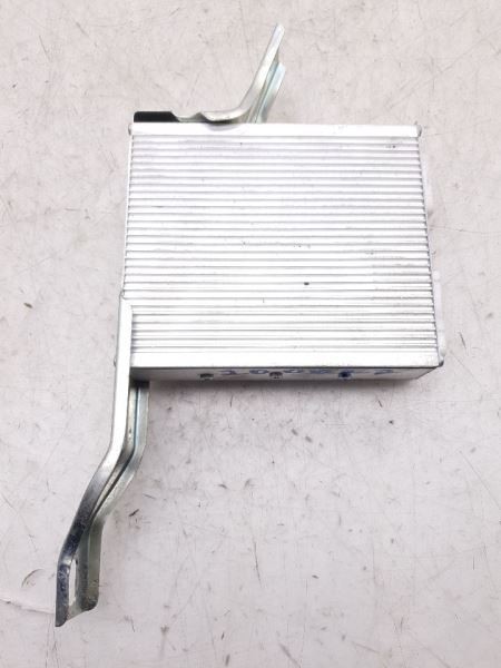 00-01 TOYOTA CAMRY JBL RADIO/STEREO AUDIO AMPLIFIER UNIT ASSEMBLY