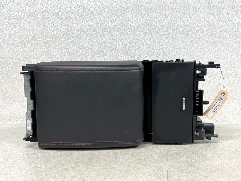 ⭐2014-2024 JAGUAR F-TYPE FRONT CENTER CONSOLE ARMREST LID ASSEMBLY OEM LOT2734