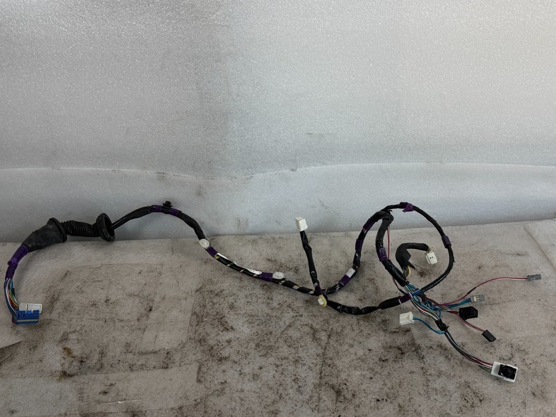 2006 LEXUS ES330 RIGHT FRONT DOOR WIRE OEM #020