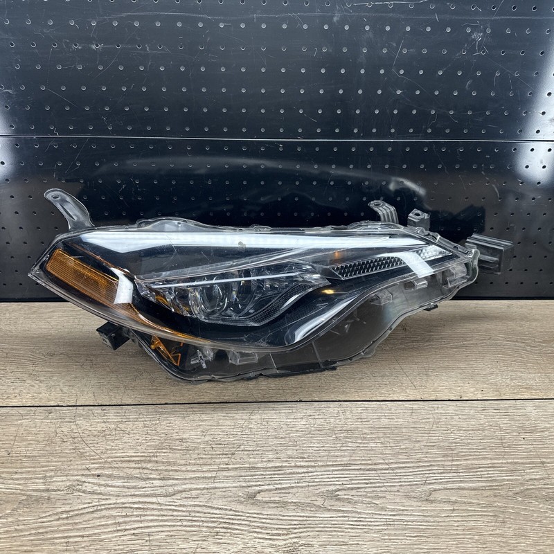 2017 2018 2019 Toyota Corolla Headlight Passenger LED Single Projector RH OEM