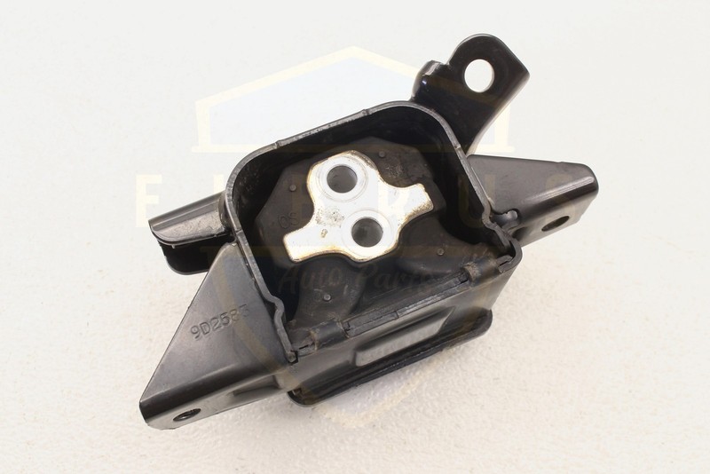 2019 HYUNDAI KONA AUTOMATIC TRANSMISSION SUPPORT MOUNT 1.6L OEM