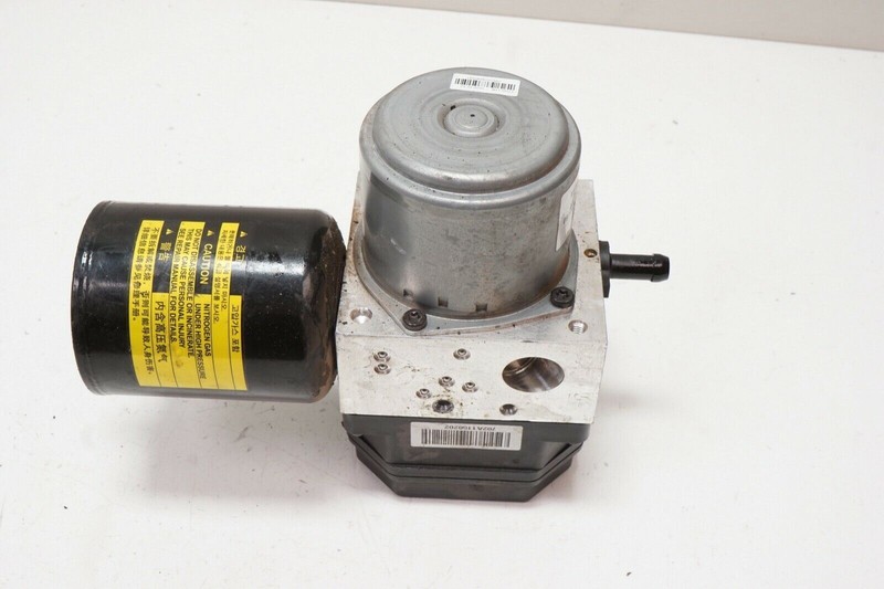 HYUNDAI SONATA HYBRID ABS Pump Module Modulator Valve OEM 2013 2014 2015