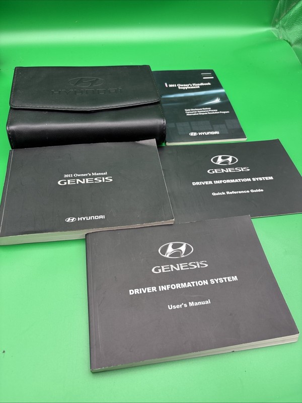 2011 HYUNDAI GENESIS OWNERS MANUAL Quick Reference Guide With Case Included