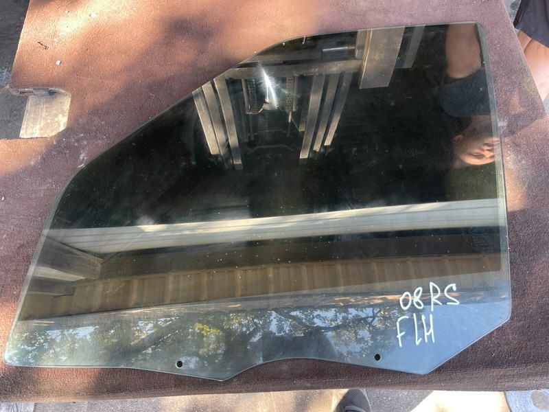 06-09 Range Rover Sport L320 FRONT LEFT DRIVER SIDE DOOR WINDOW GLASS OEM