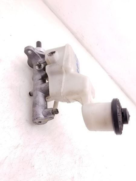 03-08 PONTIAC VIBE 1.8L FWD AT BRAKE MASTER CYLINDER ASSEMBLY