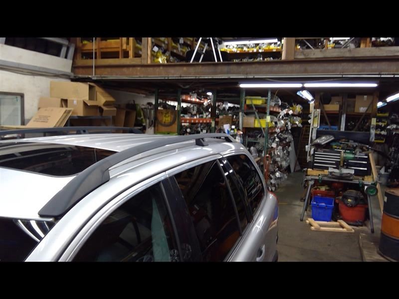 2003 2004 2005 2006 2008 2009 2010-2014 XC90 Left Luggage Rack 1171620