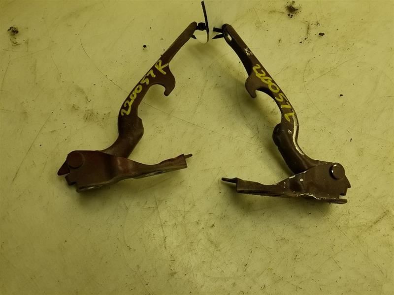 2005 TOYOTA TUNDRA HOOD HINGE PAIR RED-3Q3