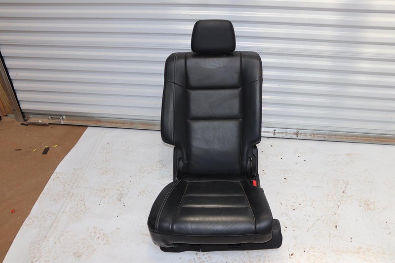 2011-2022 JEEP GRAND CHEROKEE REAR RIGHT SIDE SEAT COMPLETE LEATHER BLACK OEM