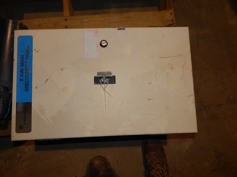 GE medical Systems X-Ray Main Disconnect Panel R4502JA R4502JB CR243-80A NAED