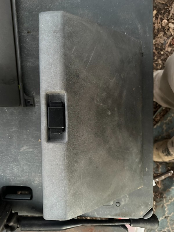 86-93 NISSAN PICKUPHARDBODY PATHFINDER OEM GRAY INTERIOR GLOVE BOX COMPARTMENT