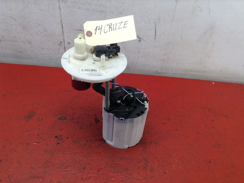 11-16 CHEVROLET CRUZE 1.4L FUEL PUMP ASSEMBLY OEM