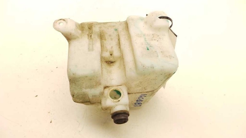 95-97 TOYOTA TACOMA 2.4L 4CYL WINDSHIELD WASHER RESERVOIR ASSEMBLY
