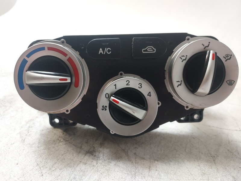 2006-2008 Hyundai Accent AC Heater Climate Control OEM