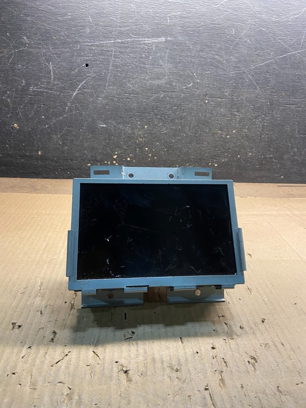 2013 to 2016 Lincoln Mks Navigation Radio Display Screen Module Y3677 DG