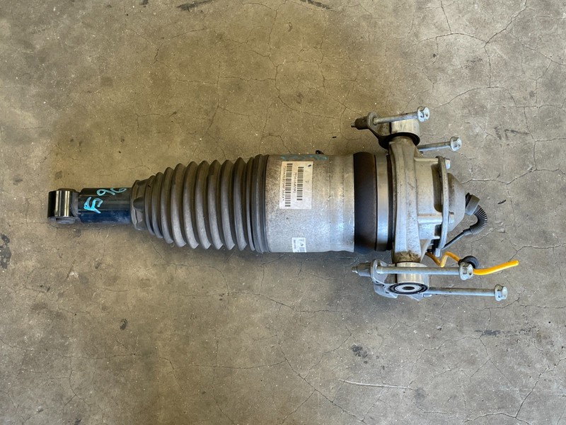 2011-2014 Porsche Cayenne S Rear Right Pass Shock Strut Absorber AWD 1596 OEM