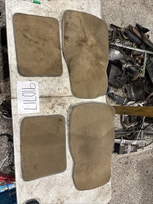 2001 - 2003 DODGE DURANGO SLT CARPET FLOOR MAT SET OEM