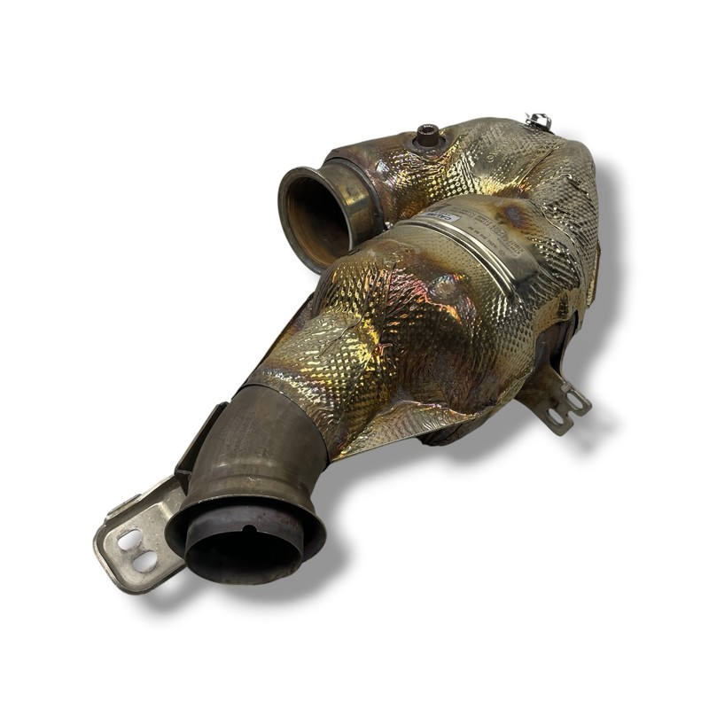 2022-2026 Mercedes W206 C300 CLE300 Front Exhaust Pipe Muffler Assembly