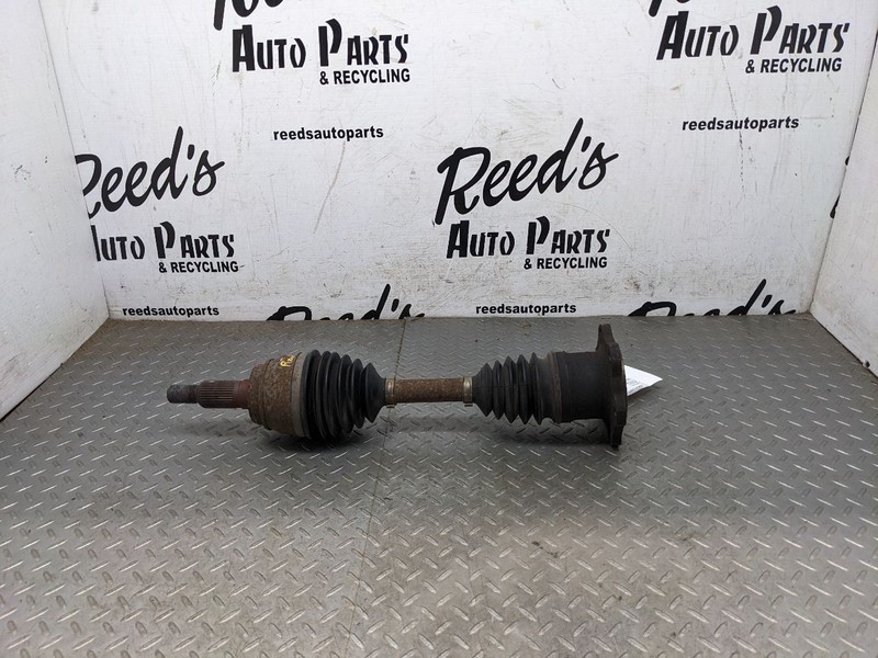 Axle Shaft Front Axle Classic Style Fits 99-07 SIERRA 1500 PICKUP 1193373
