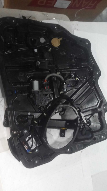 2023 Jeep Grand Cherokee Right Front Window Regulator with Motor - Silver