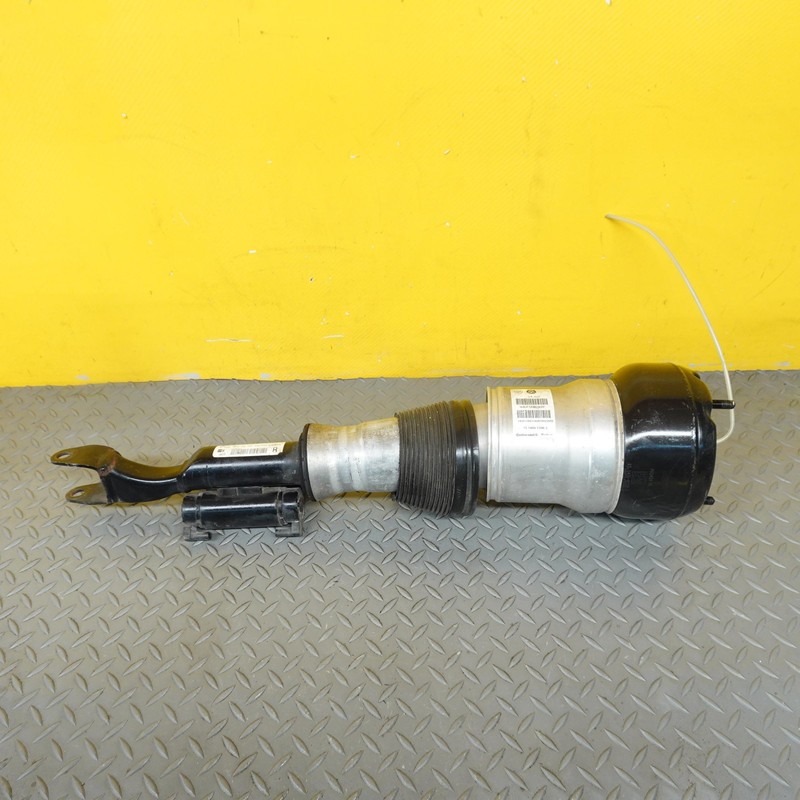 2014-2017 MERCEDES S560 W222 Front Rh Air Shock Strut Absorber OEM 2223200600