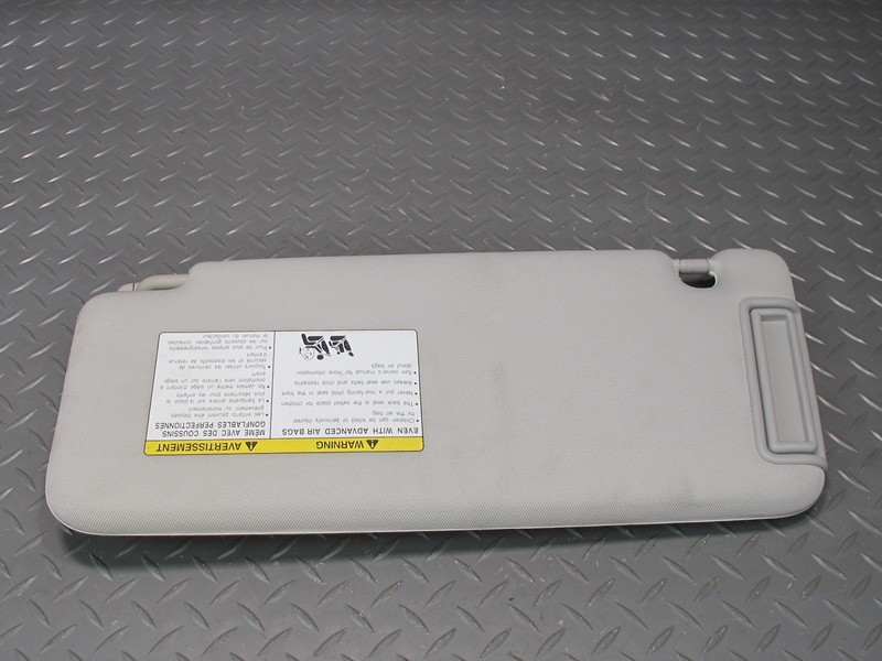 2011-2017 INFINITI QX56 QX80 FRONT RIGHT SIDE PASSENGER SIDE SUN VISOR SHADE