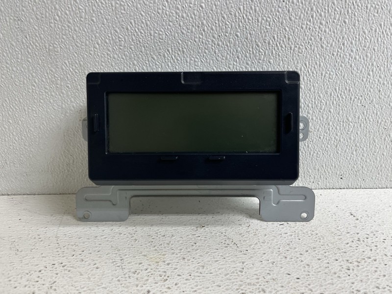 2009-2014 Hyundai Genesis Sedan NON-NAV Display Screen 96130-3M130 Radio Stereo